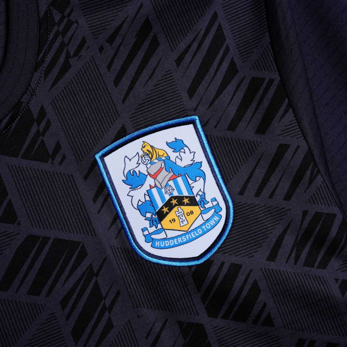 2025/26 Junior Away Goalkeeper Shirt